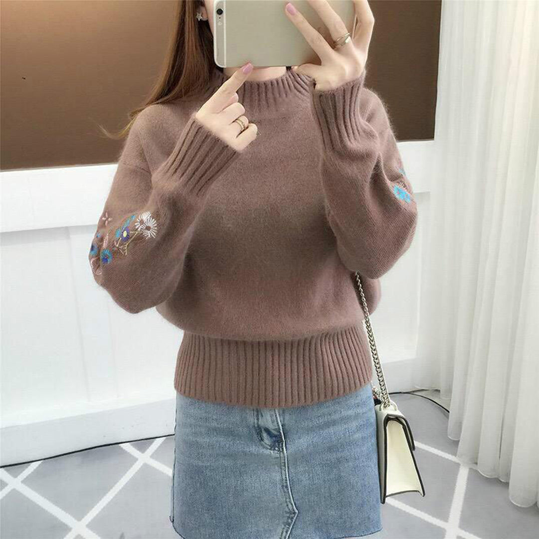 Vanessa - Strickpullover mit floraler Stickerei