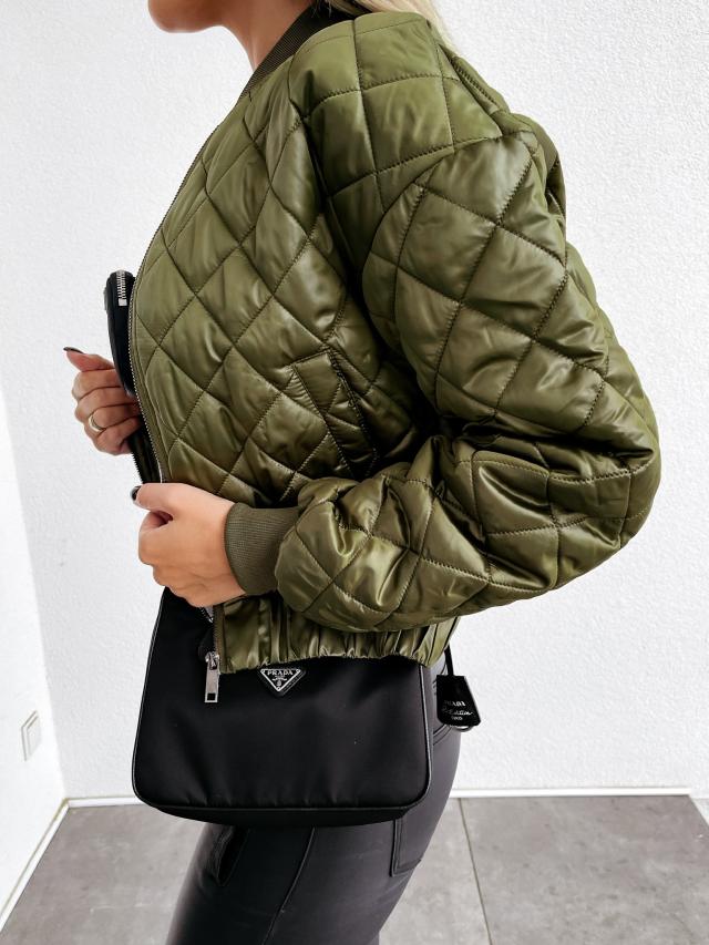 Gizelle – Metallic-Steppjacke für Damen