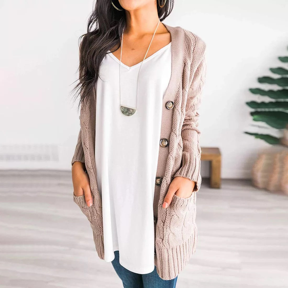 "Regina" Stylische Strickjacke