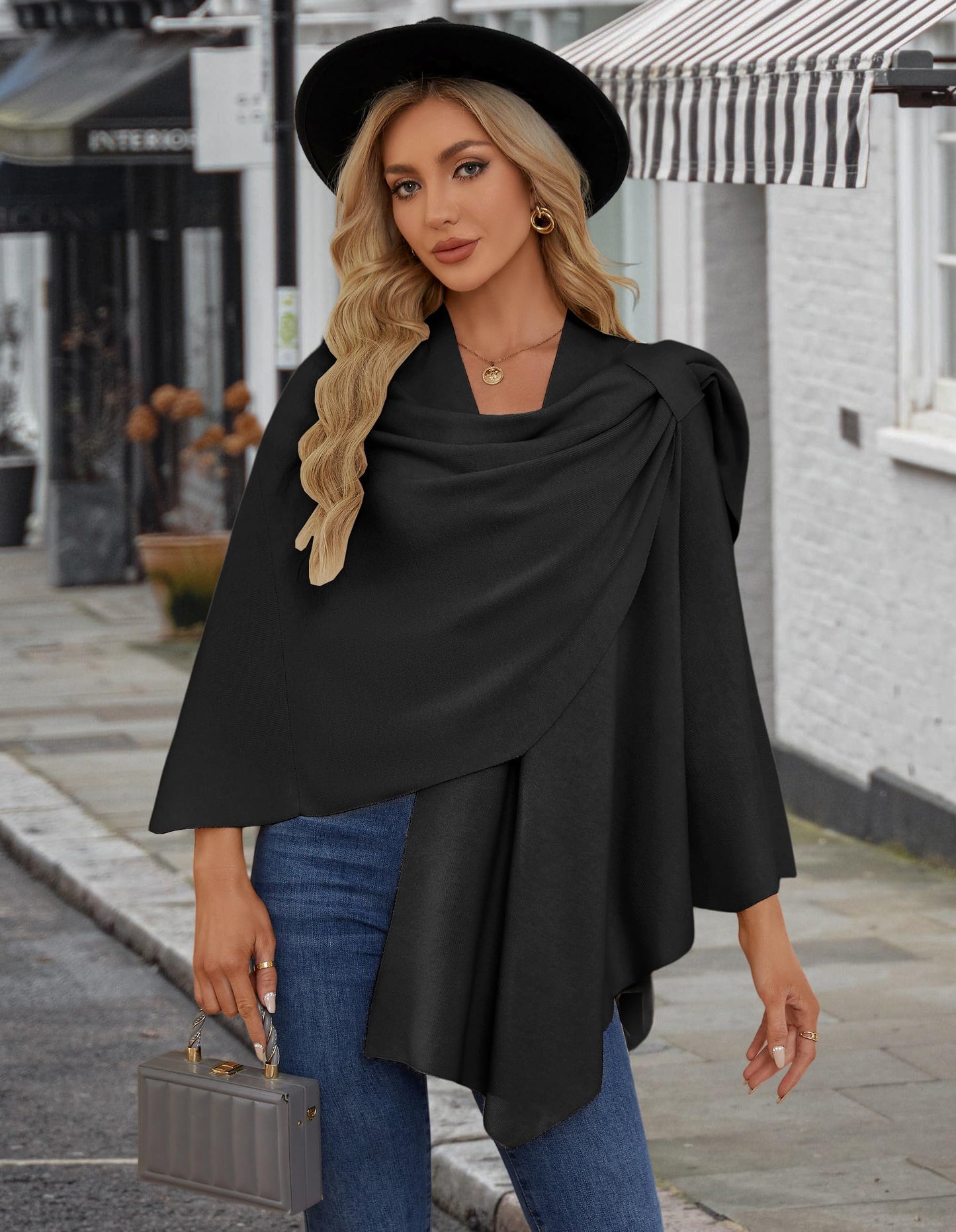 Schwarzer Poncho Pullover mit Überkreuz-Front - Eleganza