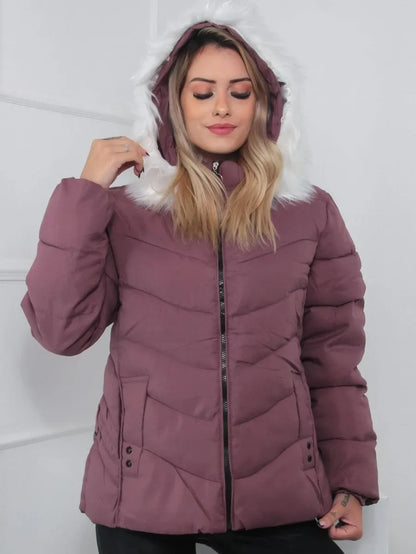 Grüne Steppjacke mit Fellkapuze - Amethyst