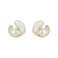 Luxuriöse Ohrringe mit weißem Opal und Perle in Gold