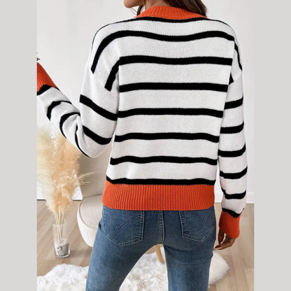 Gestreifter Pullover – Lässige Wärme mit mühelosem Charme