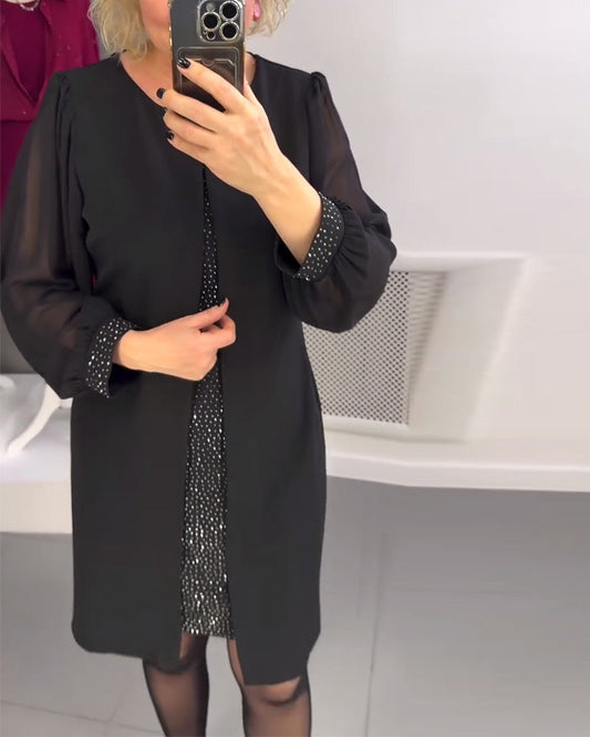 Kleid mit Rundhalsausschnitt und Rauteneinsatz