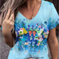 T-shirt mit v-ausschnitt, bedruckt mit floraler kunst