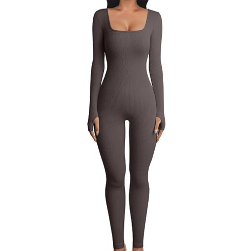 Figurbetontes Bodycon-Jumpsuit - Ausschnitt & Struktur