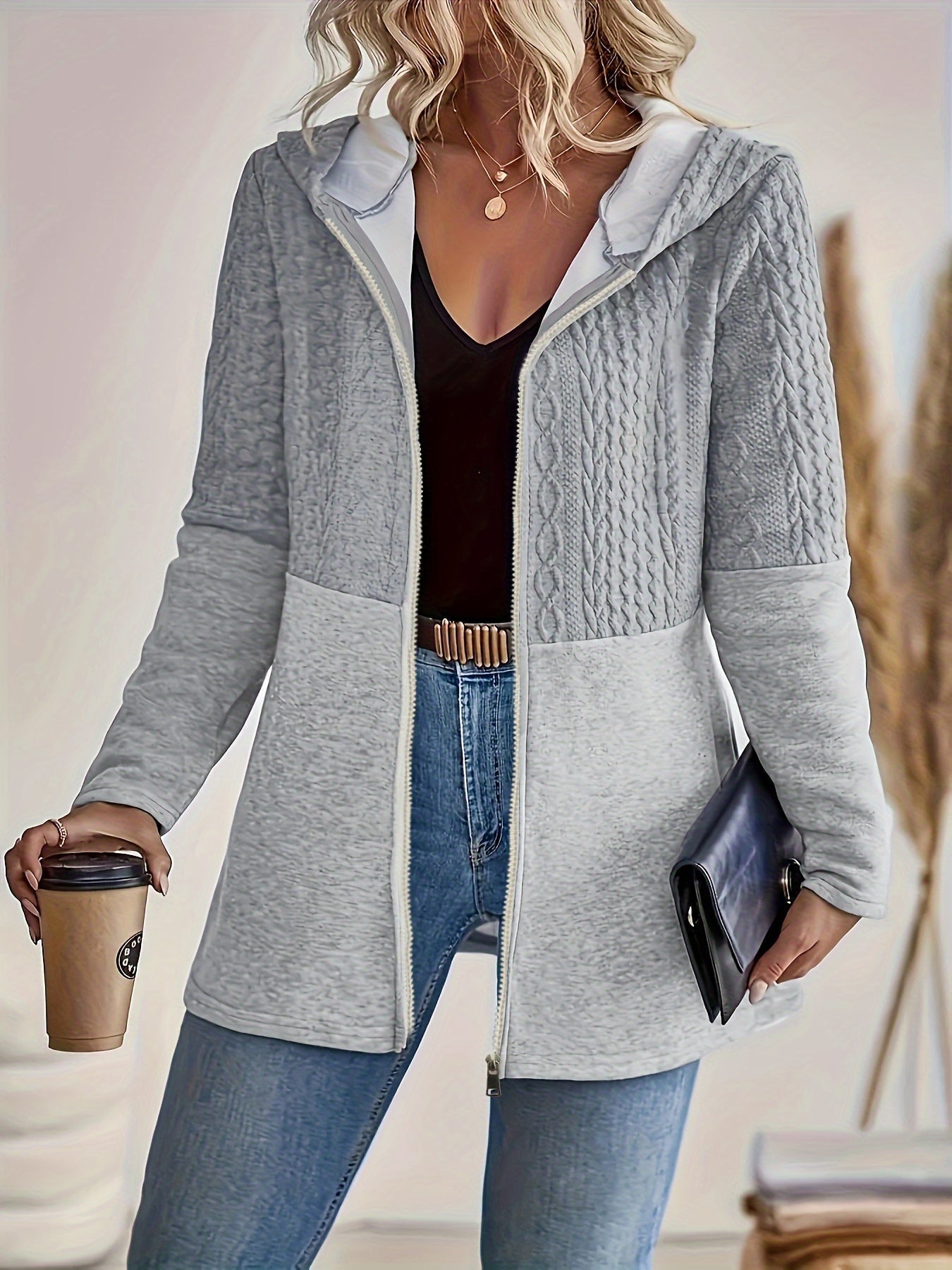 Graue Strickjacke mit Kapuze - Mila