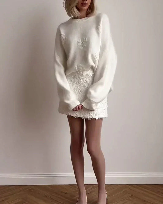 Bestickter Pullover – Zarte Eleganz mit femininer Ausstrahlung