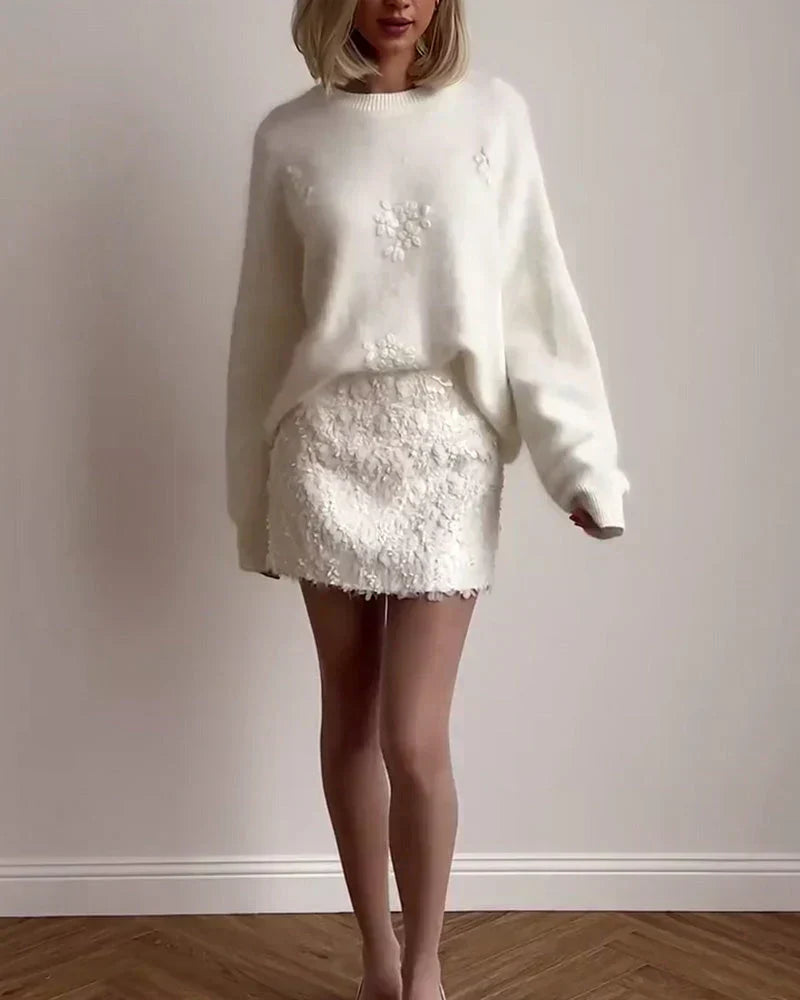 Bestickter Pullover – Zarte Eleganz mit femininer Ausstrahlung