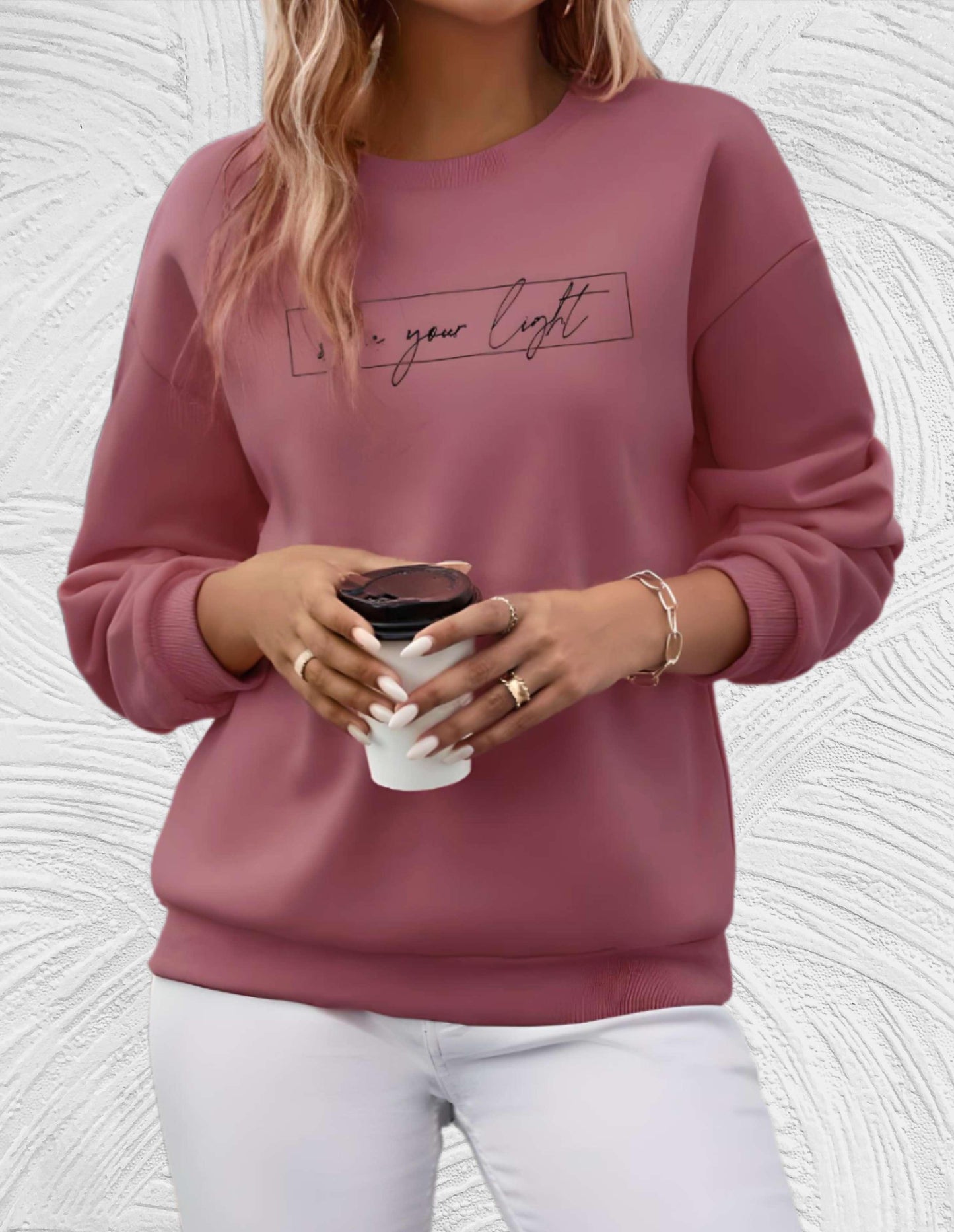 'Share your Light' Sweatshirt mit Rundhalsausschnitt in Übergröße - Helmine