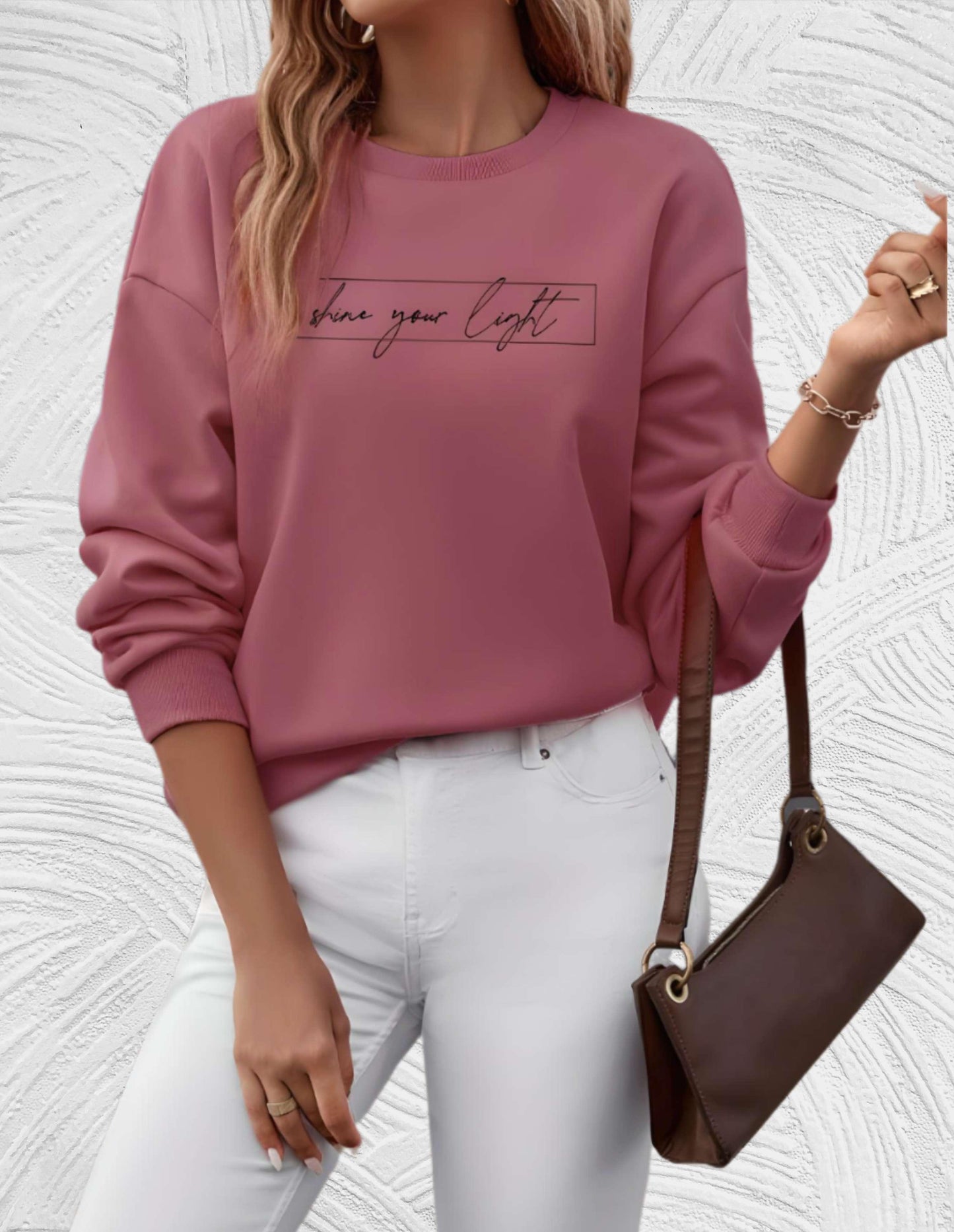 'Share your Light' Sweatshirt mit Rundhalsausschnitt in Übergröße - Helmine