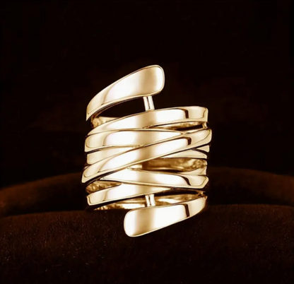 Wirbel Design Vintage Ring