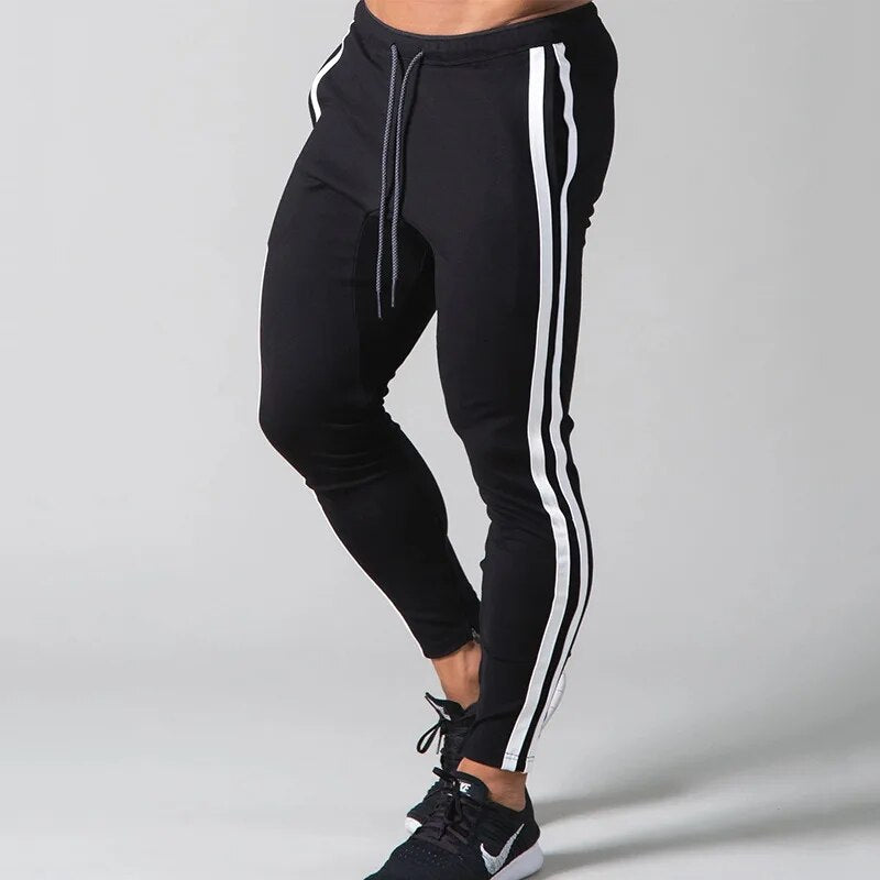 Sportliche Jogginghose mit Streifendesign