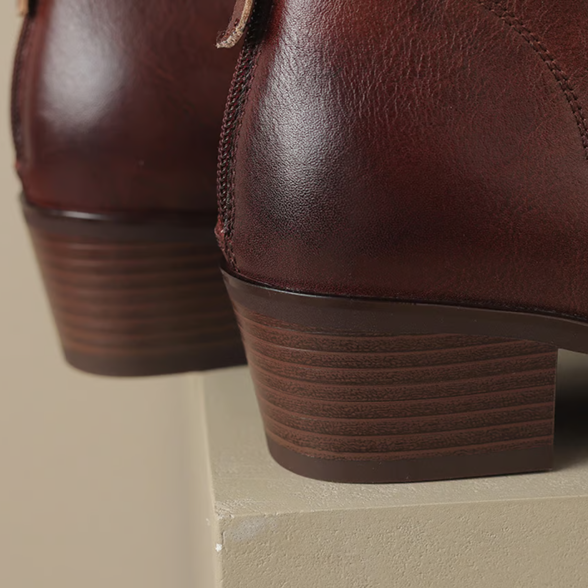 Damen Stiefelette elegant aus Leder mit Blockabsatz