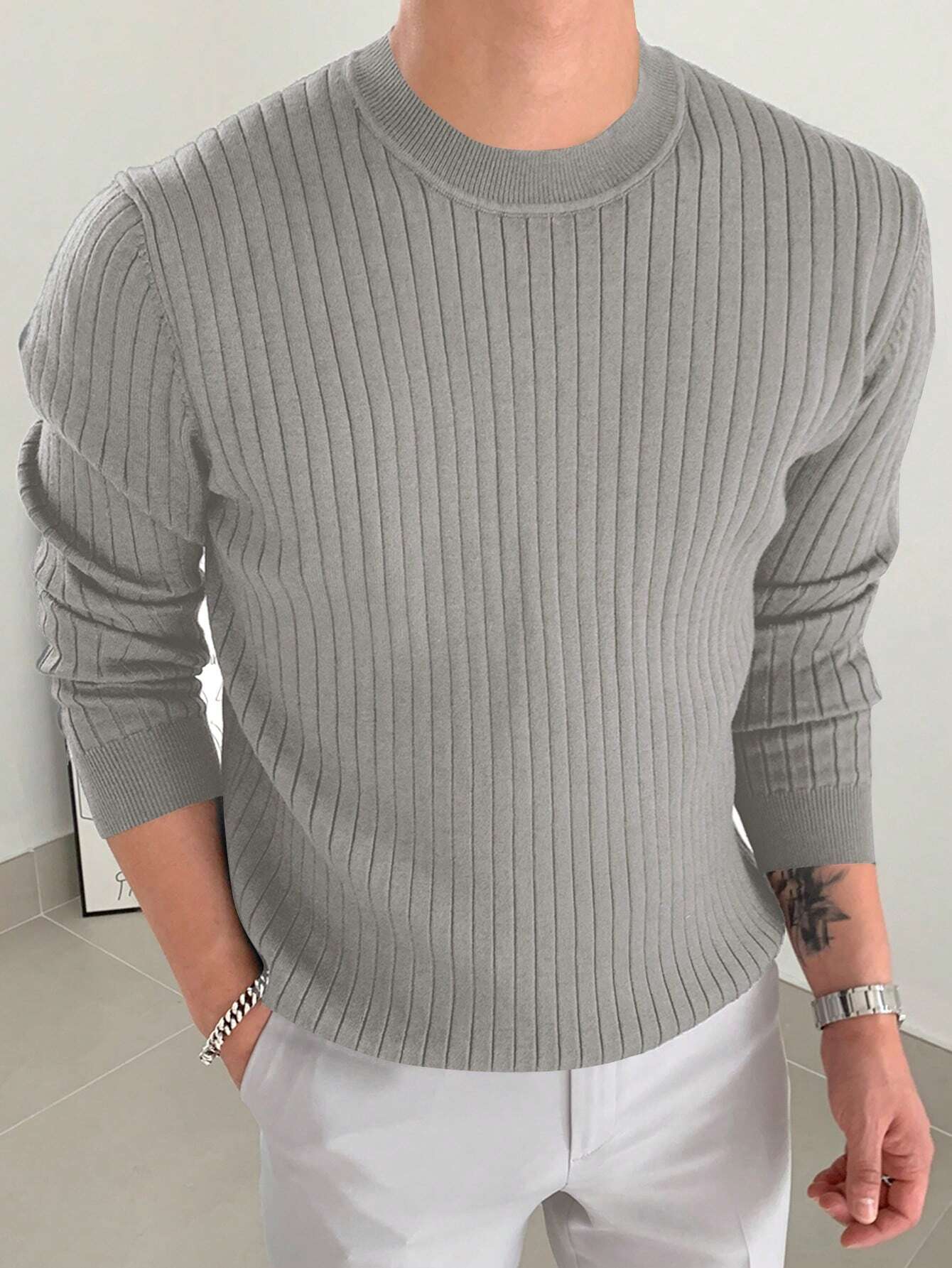 Gemütlicher Strickpullover für Herren: Zeitlose Eleganz