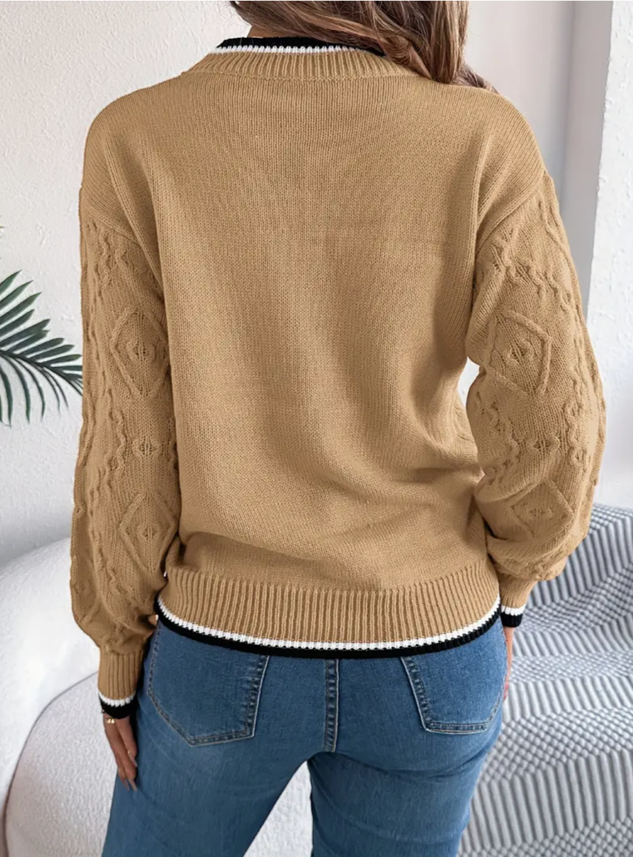 Strukturierter Pullover – Kühnes Selbstvertrauen mit ausdrucksvoller Eleganz