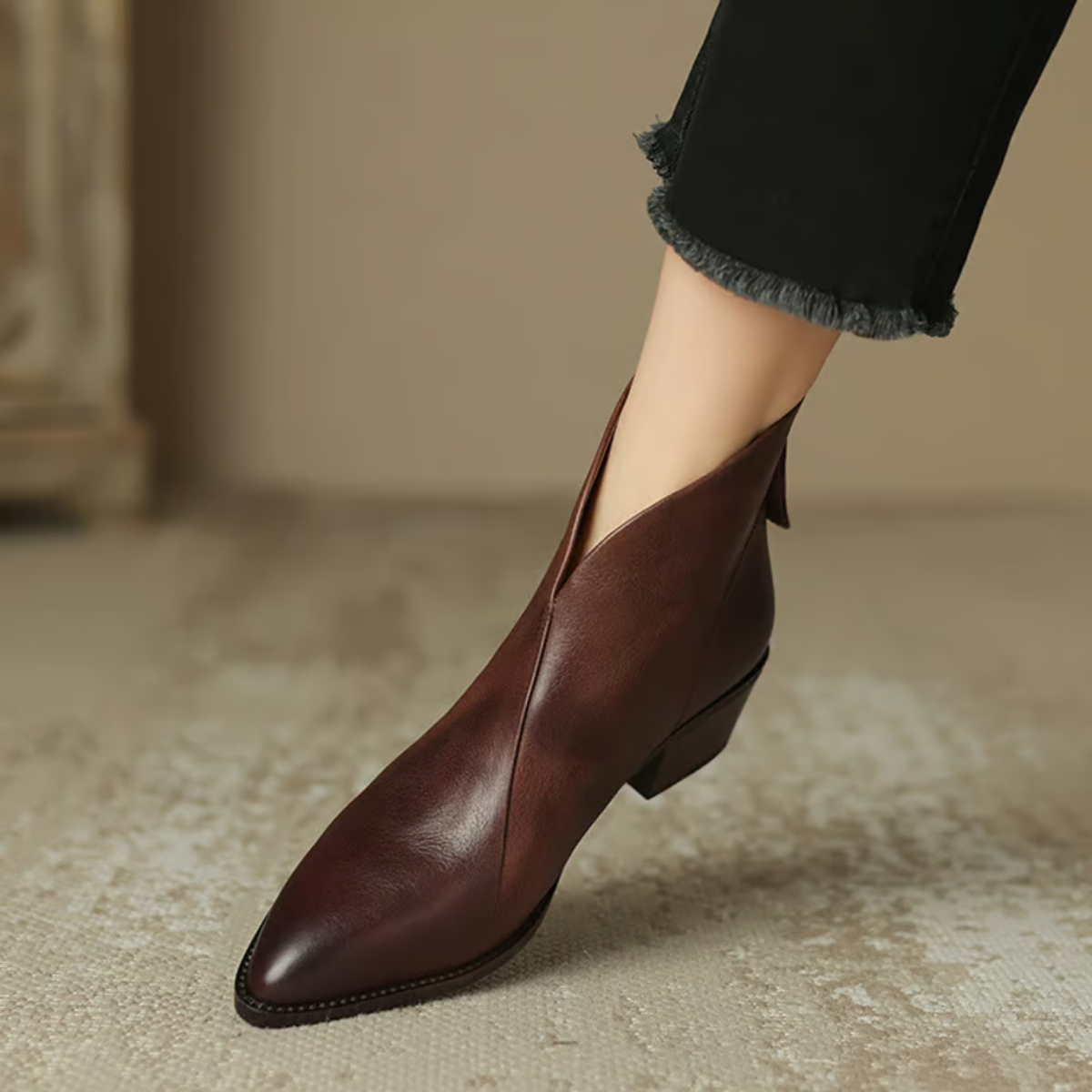 Damen Stiefelette elegant aus Leder mit Blockabsatz