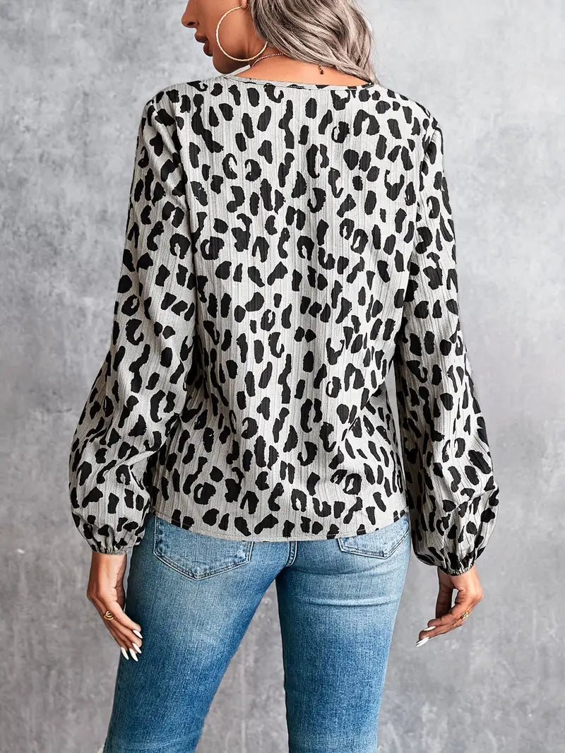 Bluse mit V-Ausschnitt und Leopardenmuster | Bluse für Damen