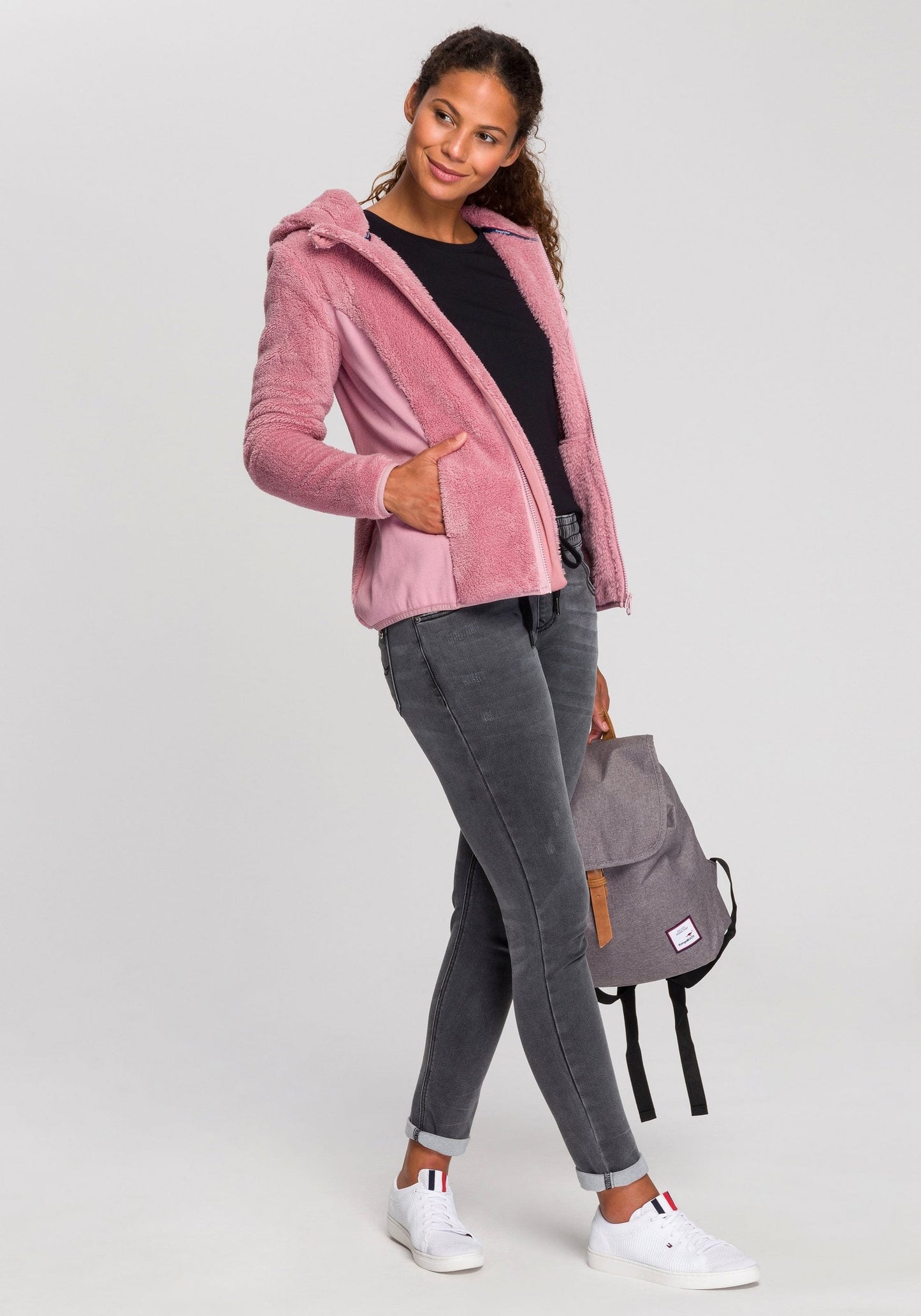 Rita - Kapuzenplüschjacke aus kuscheligem Teddyfell