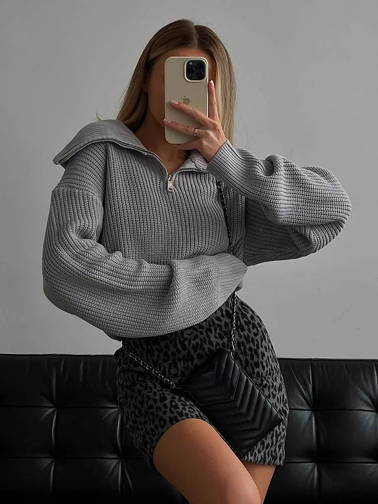 Pullover mit Kragenreißverschluss – Müheloser Chic mit moderner Eleganz