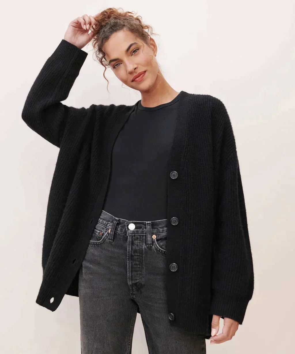 Lockerer Cardigan – Mühelose Eleganz mit täglichem Komfort