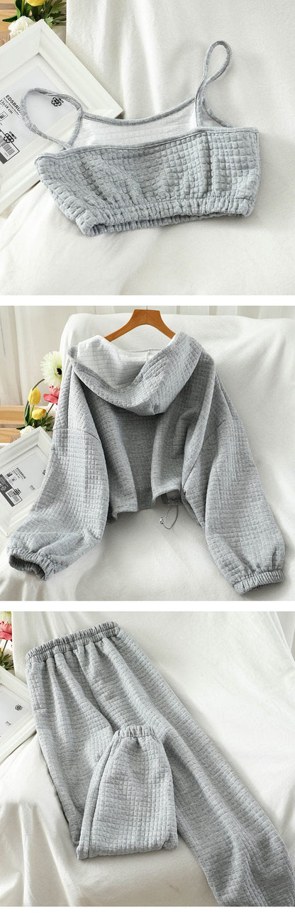 GIGI - Kapuzenmantel und lange Hose Set