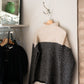 Beiger Zweifarbiger Rollkragenpullover – Clara