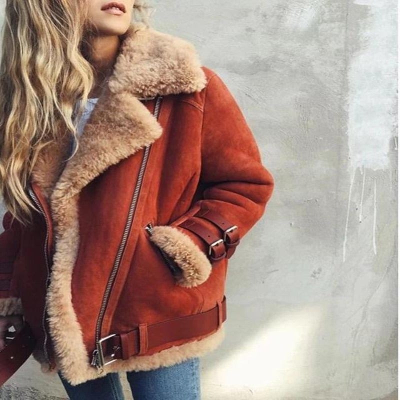 "Elena" Oversize Lammfelljacke