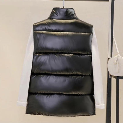 Glänzende ärmellose Weste