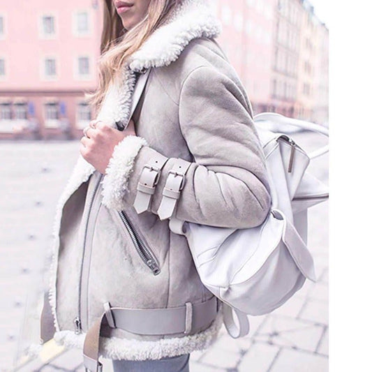 "Elena" Oversize Lammfelljacke