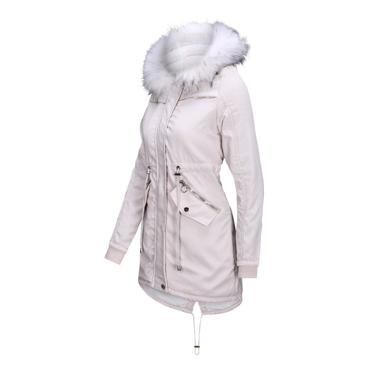 "Dora" Warmer Parka mit Kapuze