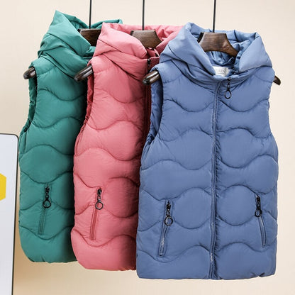 "Nicolina" Modische Weste mit Strickärmeln